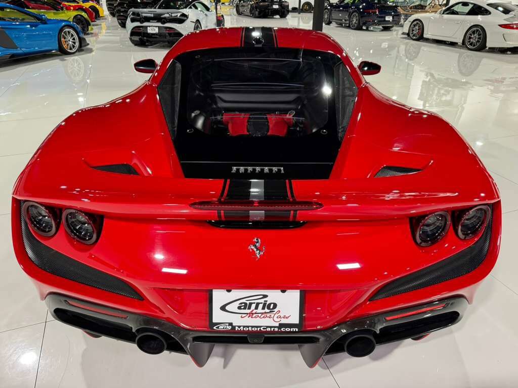 2021 Ferrari F8 Tributo Rosso Corsa paint,Daytona style seats,front lifter,JBL audio,carbon galore AND MUCH MORE!! Fort Lauderdale FL