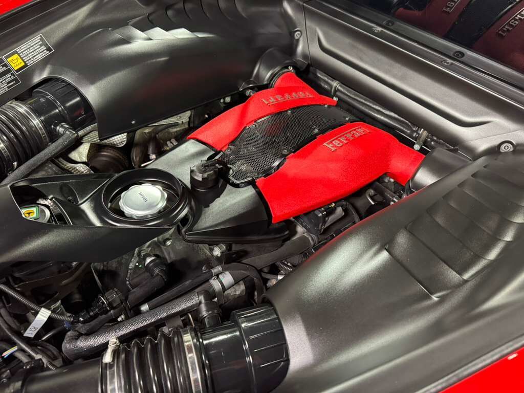 2021 Ferrari F8 Tributo Rosso Corsa paint,Daytona style seats,front lifter,JBL audio,carbon galore AND MUCH MORE!! Fort Lauderdale FL