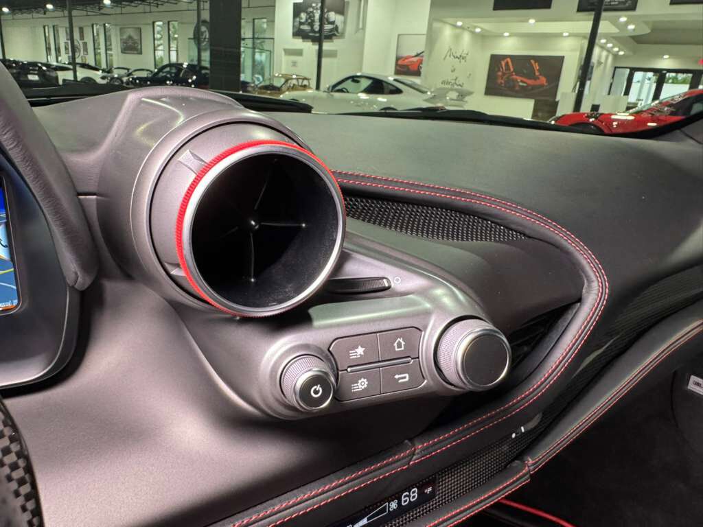 2021 Ferrari F8 Tributo Rosso Corsa paint,Daytona style seats,front lifter,JBL audio,carbon galore AND MUCH MORE!! Fort Lauderdale FL