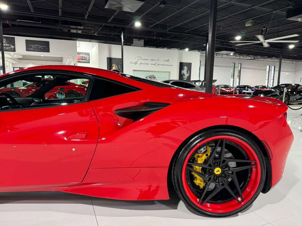 2021 Ferrari F8 Tributo Rosso Corsa paint,Daytona style seats,front lifter,JBL audio,carbon galore AND MUCH MORE!! Fort Lauderdale FL