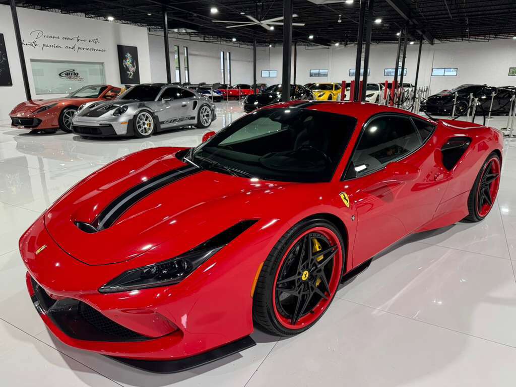 2021 Ferrari F8 Tributo Rosso Corsa paint,Daytona style seats,front lifter,JBL audio,carbon galore AND MUCH MORE!!