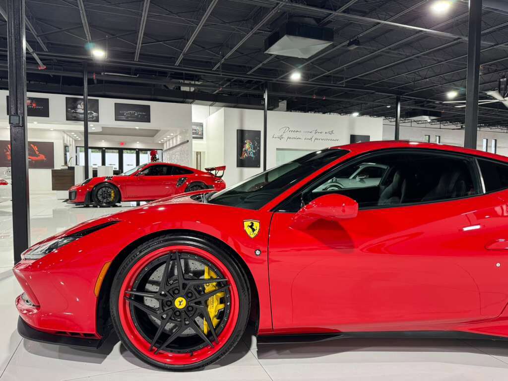 2021 Ferrari F8 Tributo Rosso Corsa paint,Daytona style seats,front lifter,JBL audio,carbon galore AND MUCH MORE!! Fort Lauderdale FL