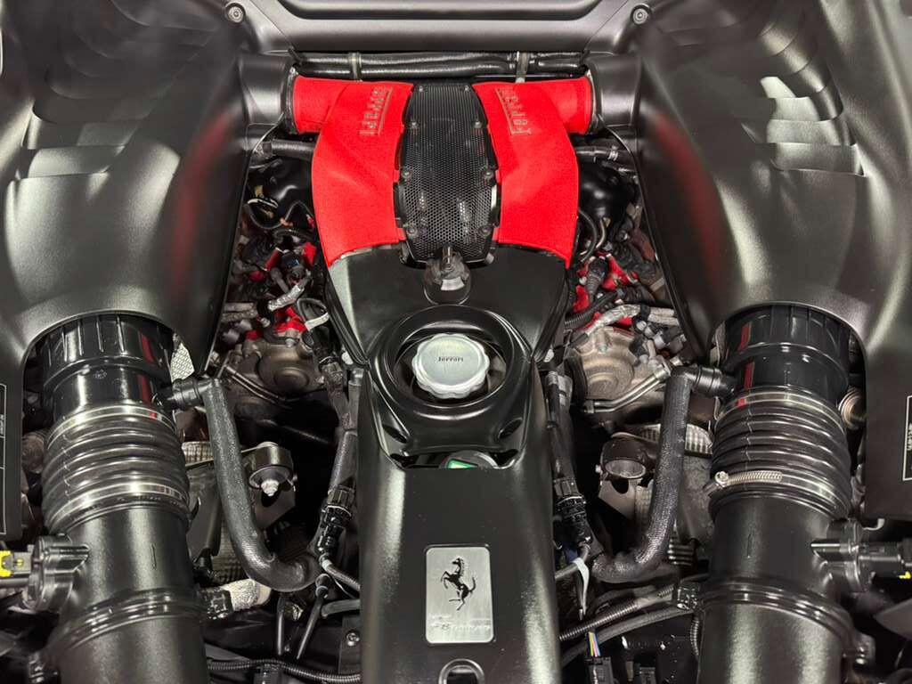 2021 Ferrari F8 Tributo Rosso Corsa paint,Daytona style seats,front lifter,JBL audio,carbon galore AND MUCH MORE!! Fort Lauderdale FL