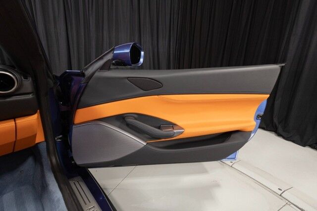 2021 Ferrari Portofino ($290,929 MSRP!!) *SPECIAL ORDERED MANDARIN ORANGE INTERIOR* *ONLY 4900 MILES* *$73,925 IN FACTORY OPTIONS!* San Diego CA
