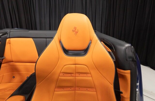 2021 Ferrari Portofino ($290,929 MSRP!!) *SPECIAL ORDERED MANDARIN ORANGE INTERIOR* *ONLY 4900 MILES* *$73,925 IN FACTORY OPTIONS!* San Diego CA