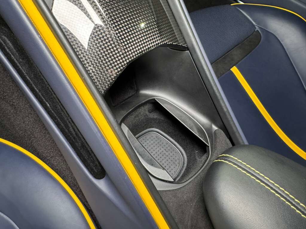 2021 Ferrari Roma Atelier New York build, Grigio Alloy paint, Blu Sterling interior, carbon galore AND MUCH MORE!!! Fort Lauderdale FL