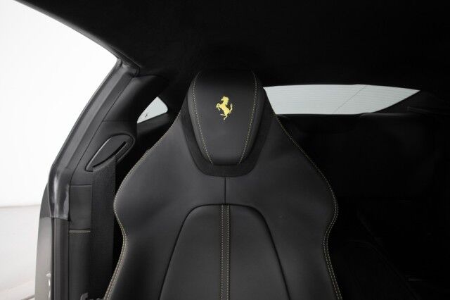 2021 Ferrari Roma *ONLY 3100 MILES* *PASSENGER DISPLAY* *EXTENDED WARRANTY* San Diego CA