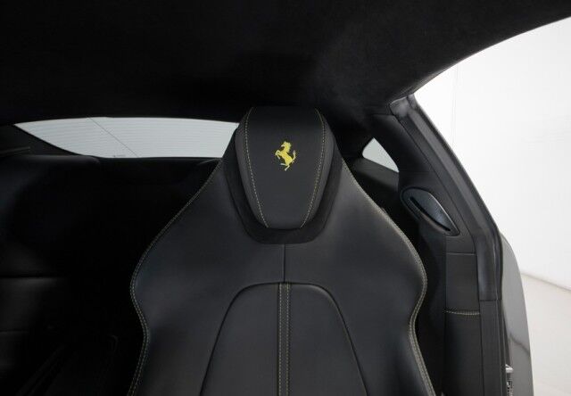 2021 Ferrari Roma *ONLY 3100 MILES* *PASSENGER DISPLAY* *EXTENDED WARRANTY* San Diego CA