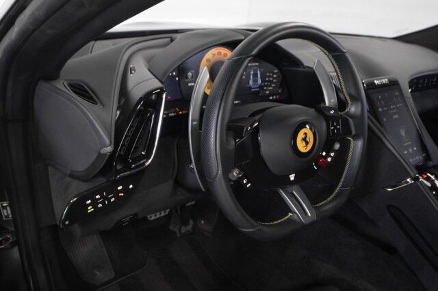 2021 Ferrari Roma *ONLY 3100 MILES* *PASSENGER DISPLAY* *EXTENDED WARRANTY* San Diego CA