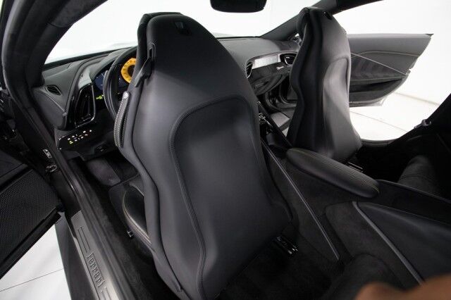 2021 Ferrari Roma *ONLY 3100 MILES* *PASSENGER DISPLAY* *EXTENDED WARRANTY* San Diego CA