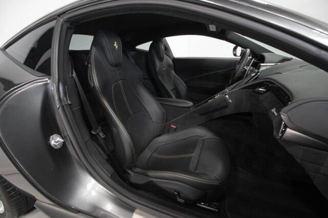 2021 Ferrari Roma *ONLY 3100 MILES* *PASSENGER DISPLAY* *EXTENDED WARRANTY* San Diego CA