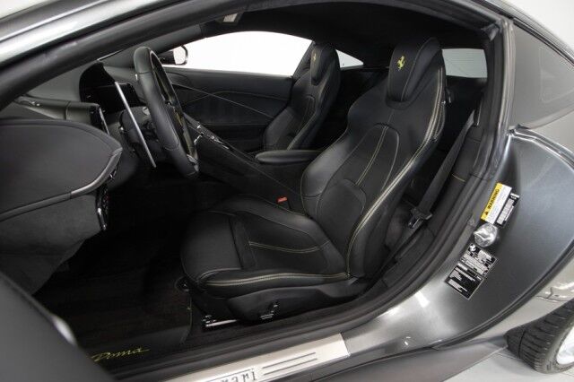 2021 Ferrari Roma *ONLY 3100 MILES* *PASSENGER DISPLAY* *EXTENDED WARRANTY* San Diego CA