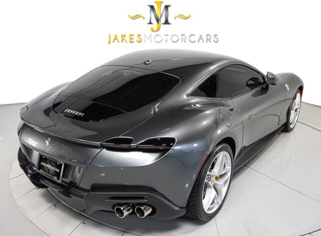 2021 Ferrari Roma *ONLY 3100 MILES* *PASSENGER DISPLAY* *EXTENDED WARRANTY* San Diego CA