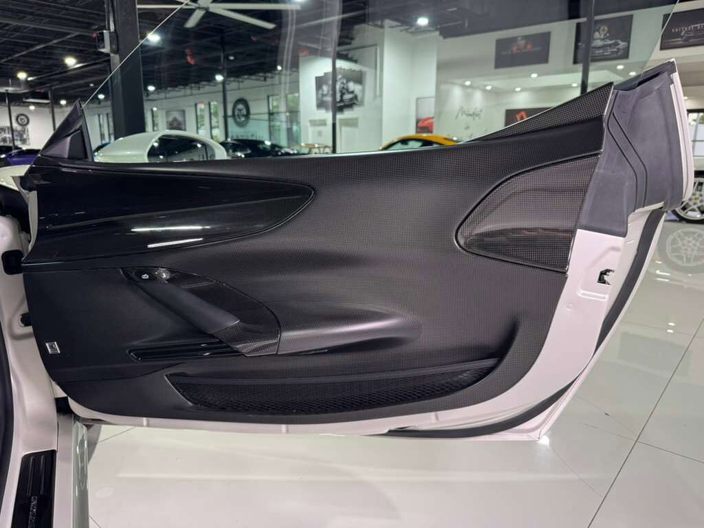2021 Ferrari SF90 Stradale Bianco Italia paint, Extended Fiorano pack, JBL audio, forged wheels, carbon galore AND MUCH MORE!!! Fort Lauderdale FL