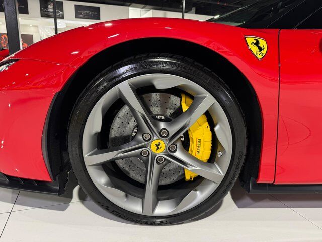 2021 Ferrari SF90 Stradale Rosso Corsa paint, suspension lifter, titanium exhaust pipes, Daytona seats, front camera & MORE!!! Fort Lauderdale FL