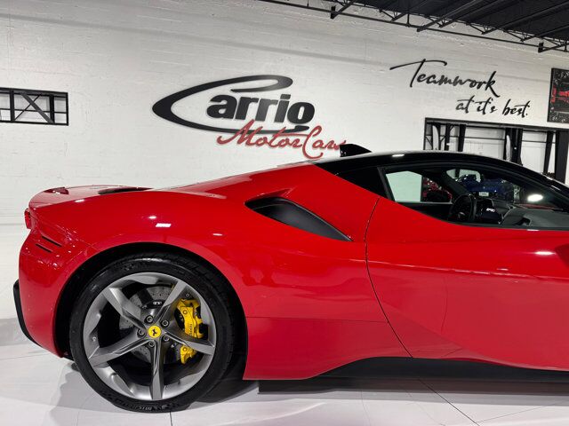 2021 Ferrari SF90 Stradale Rosso Corsa paint, suspension lifter, titanium exhaust pipes, Daytona seats, front camera & MORE!!! Fort Lauderdale FL