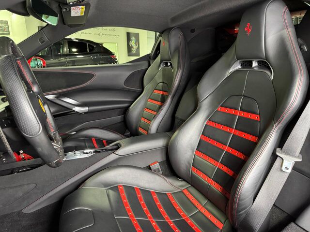 2021 Ferrari SF90 Stradale Rosso Corsa paint, suspension lifter, titanium exhaust pipes, Daytona seats, front camera & MORE!!! Fort Lauderdale FL