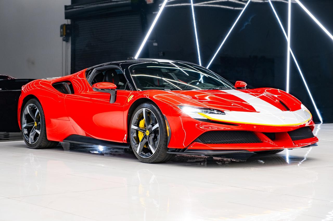 2021 Ferrari SF90 Stradale SF90 STRADALE