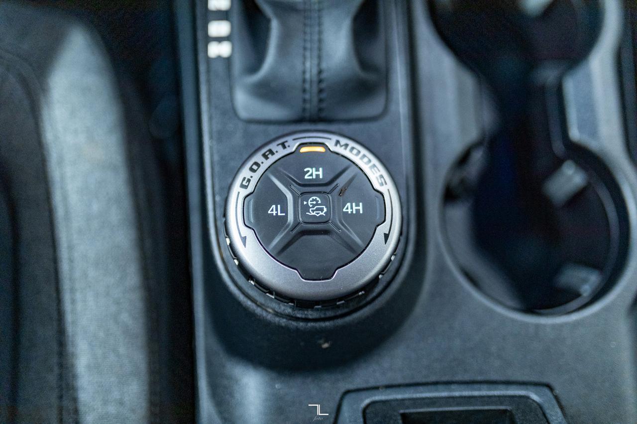 2021 Ford Bronco 4x4 Off Road BCam Red Deer AB