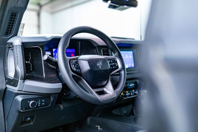 2021 Ford Bronco 4x4 Off Road BCam Red Deer AB