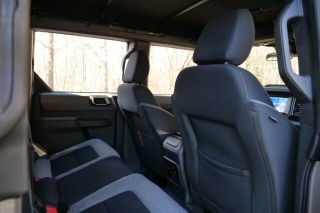 2021 Ford Bronco Base Advanced 4X4 / Sasquatch Package / HD Bumper! High Point NC