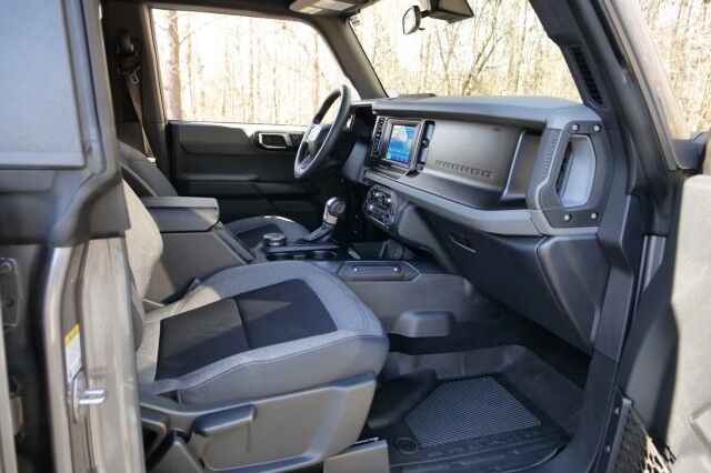 2021 Ford Bronco Base Advanced 4X4 / Sasquatch Package / HD Bumper! High Point NC