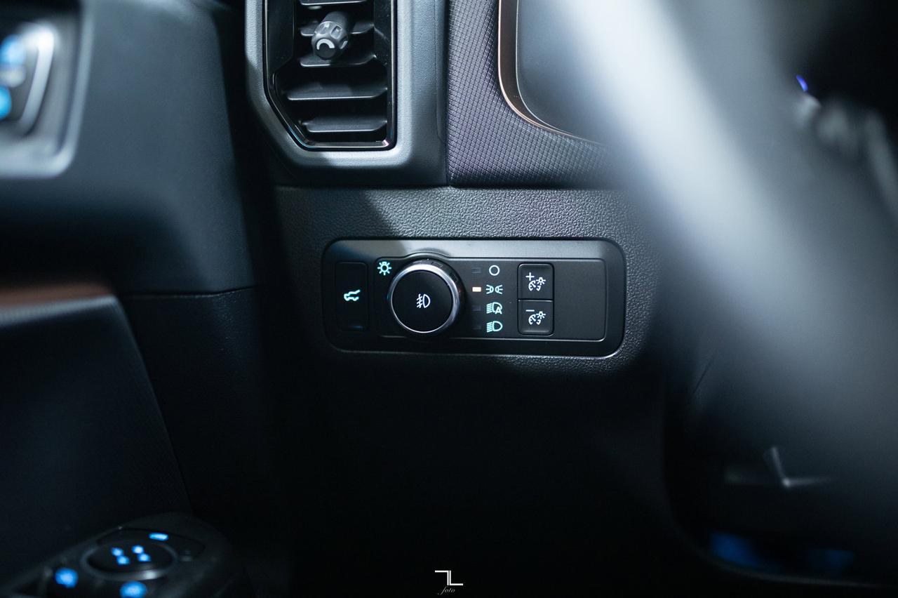 2021 Ford Bronco Sport 4x4 Outer Banks Leather BCam Red Deer AB