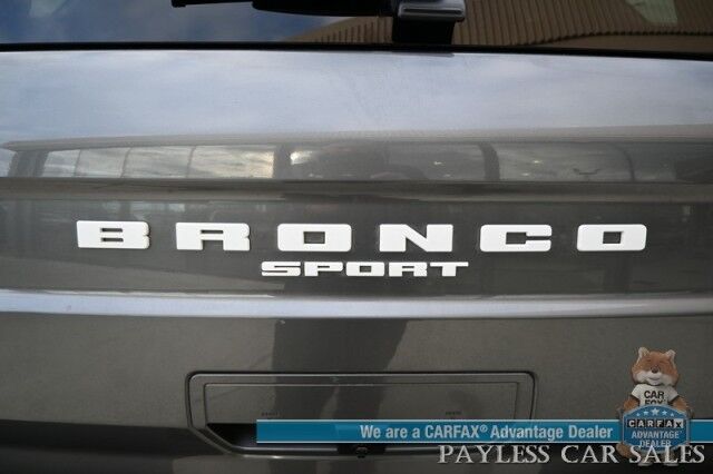 2021 Ford Bronco Sport Outer Banks / 4X4 / Auto Start / Power & Heated Leather Seats / Heated Steering Wheel / Lane Departure & Blind Spot Alert / Appl CarPlay & Android Auto / Back Up Camera / Keyless Entry & Start / 1-Owner Anchorage AK