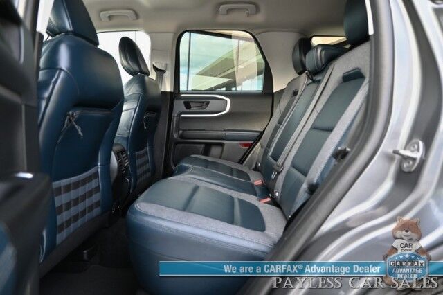 2021 Ford Bronco Sport Outer Banks / 4X4 / Auto Start / Power & Heated Leather Seats / Heated Steering Wheel / Lane Departure & Blind Spot Alert / Appl CarPlay & Android Auto / Back Up Camera / Keyless Entry & Start / 1-Owner Anchorage AK