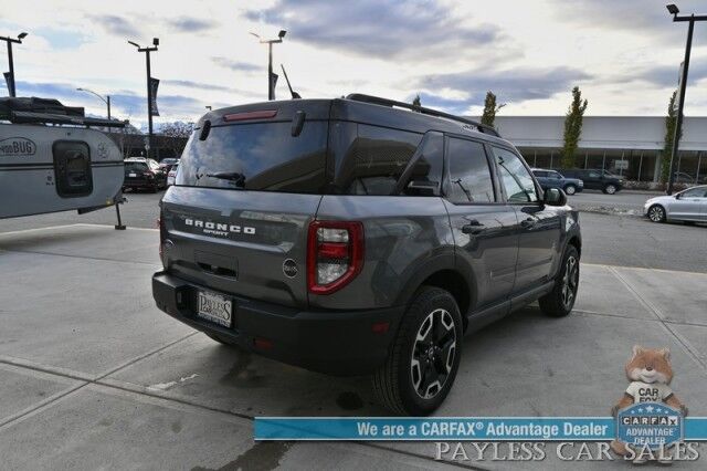 2021 Ford Bronco Sport Outer Banks / 4X4 / Auto Start / Power & Heated Leather Seats / Heated Steering Wheel / Lane Departure & Blind Spot Alert / Appl CarPlay & Android Auto / Back Up Camera / Keyless Entry & Start / 1-Owner Anchorage AK