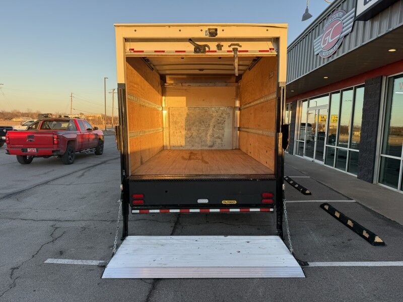 2021 Ford E-350 Box Truck 7.3L V8 w/ Lift Gate 64k mi's Collinsville OK