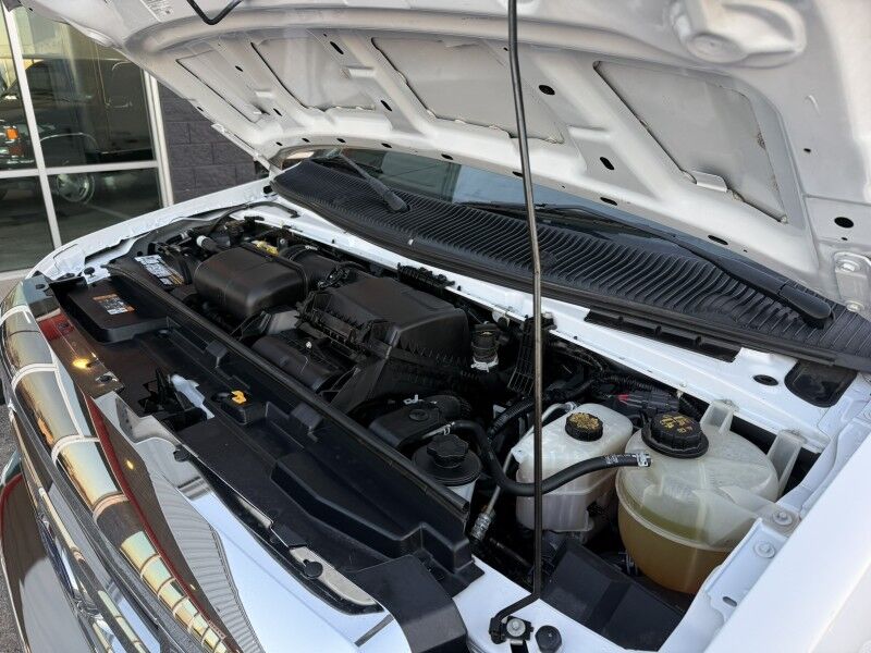 2021 Ford E-350 Box Truck 7.3L V8 w/ Lift Gate 64k mi's Collinsville OK