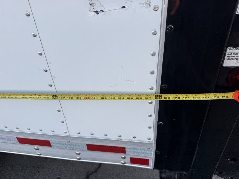 2021 Ford E-350 Box Truck 7.3L V8 w/ Lift Gate 64k mi's Collinsville OK