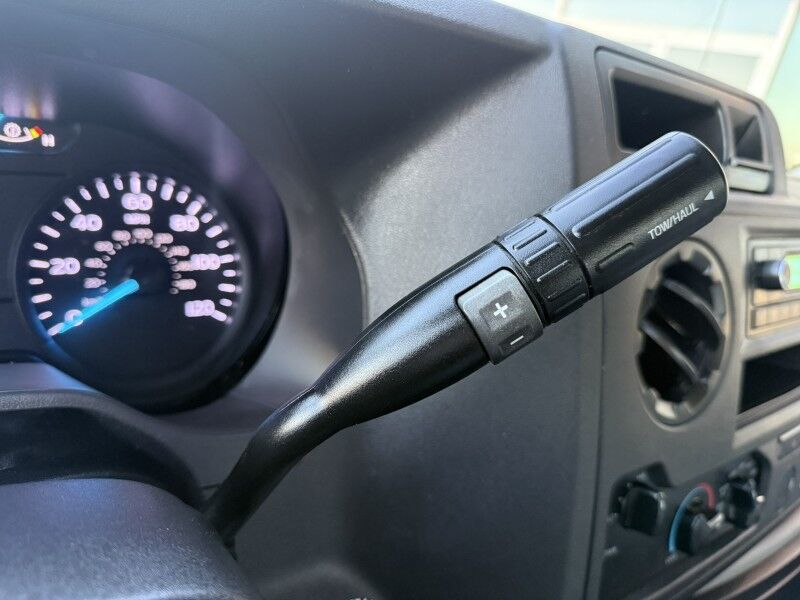 2021 Ford E-350 Box Truck 7.3L V8 w/ Lift Gate 64k mi's Collinsville OK