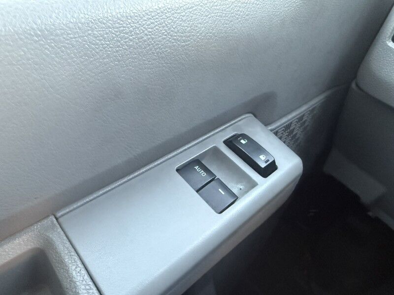 2021 Ford E-350 Box Truck 7.3L V8 w/ Lift Gate 64k mi's Collinsville OK