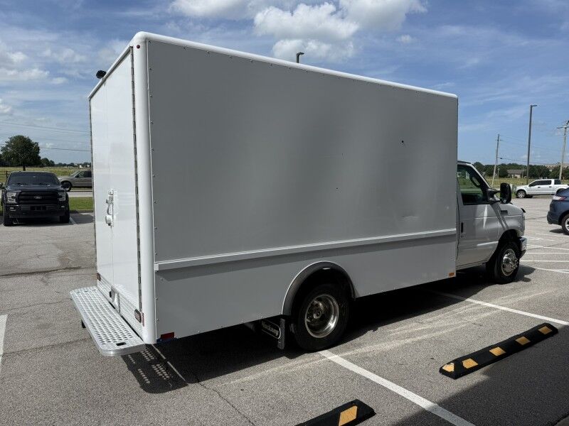 2021 Ford E-350 Box Van 43k mi's Collinsville OK
