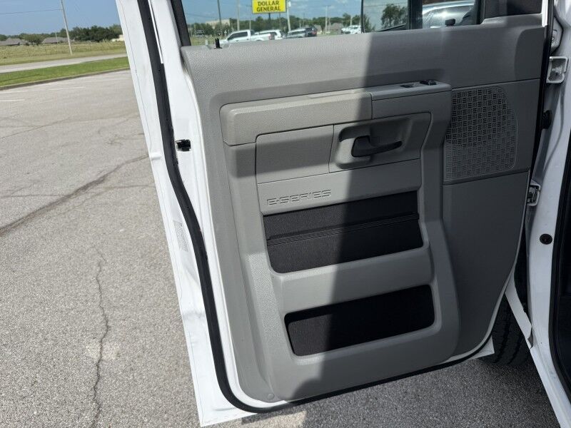 2021 Ford E-350 Box Van 43k mi's Collinsville OK