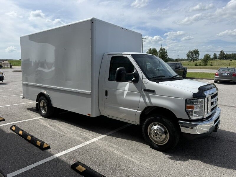 2021 Ford E-350 Box Van 43k mi's Collinsville OK