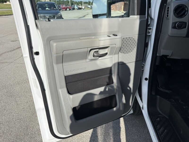 2021 Ford E-350 Box Van 43k mi's Collinsville OK