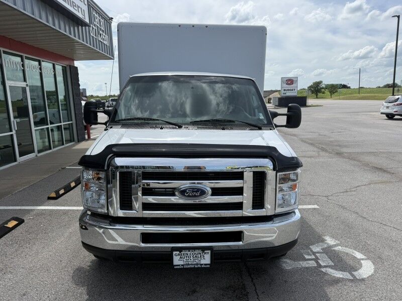 2021 Ford E-350 Box Van 43k mi's Collinsville OK