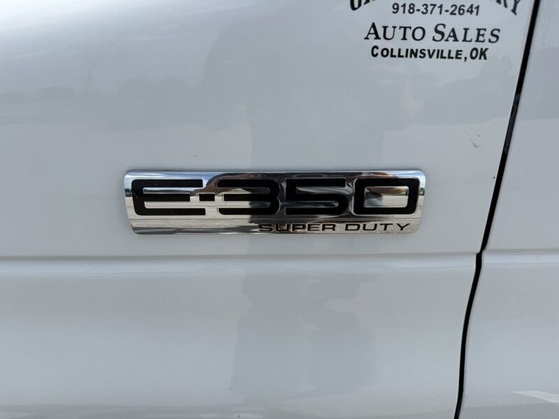 2021 Ford E-350 Box Van 43k mi's Collinsville OK