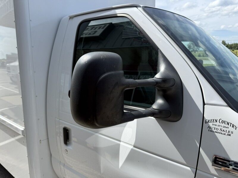2021 Ford E-350 Box Van 43k mi's Collinsville OK
