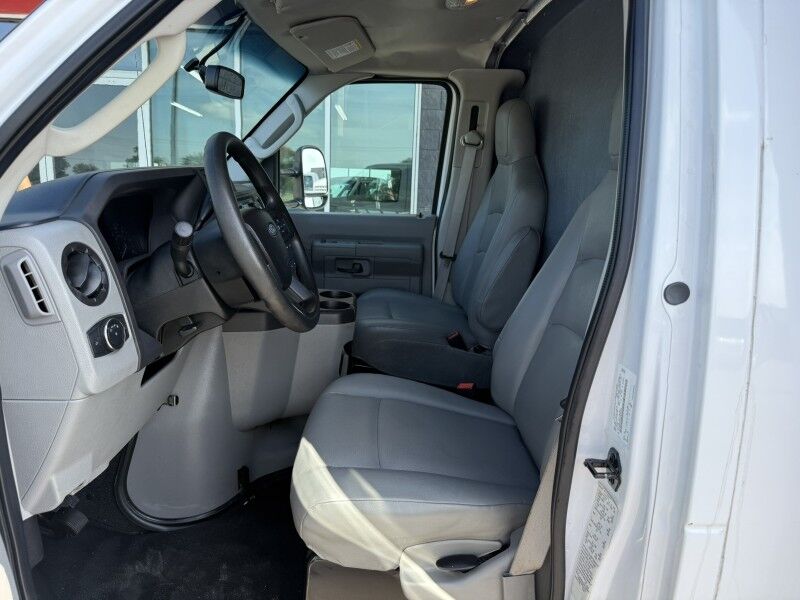 2021 Ford E-350 Box Van 43k mi's Collinsville OK