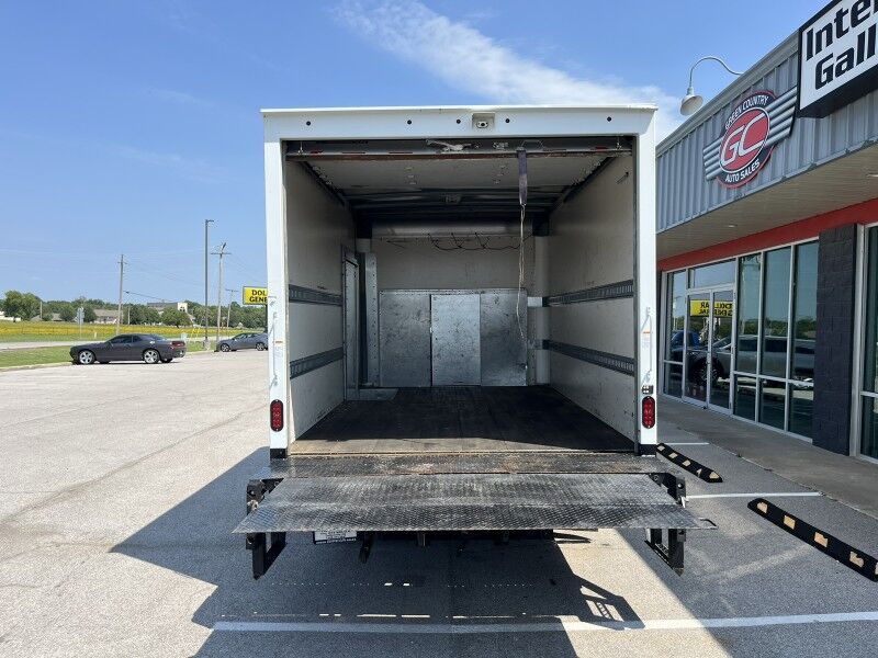 2021 Ford E-350 Box Van w/ Side Door 7.3L V8 Gas Collinsville OK