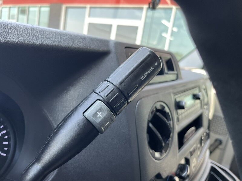 2021 Ford E-350 Box Van w/ Side Door 7.3L V8 Gas Collinsville OK
