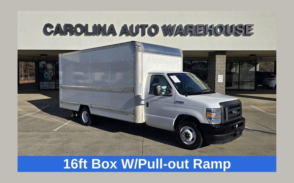 2021 Ford E-350SD Base Cutaway Concord NC