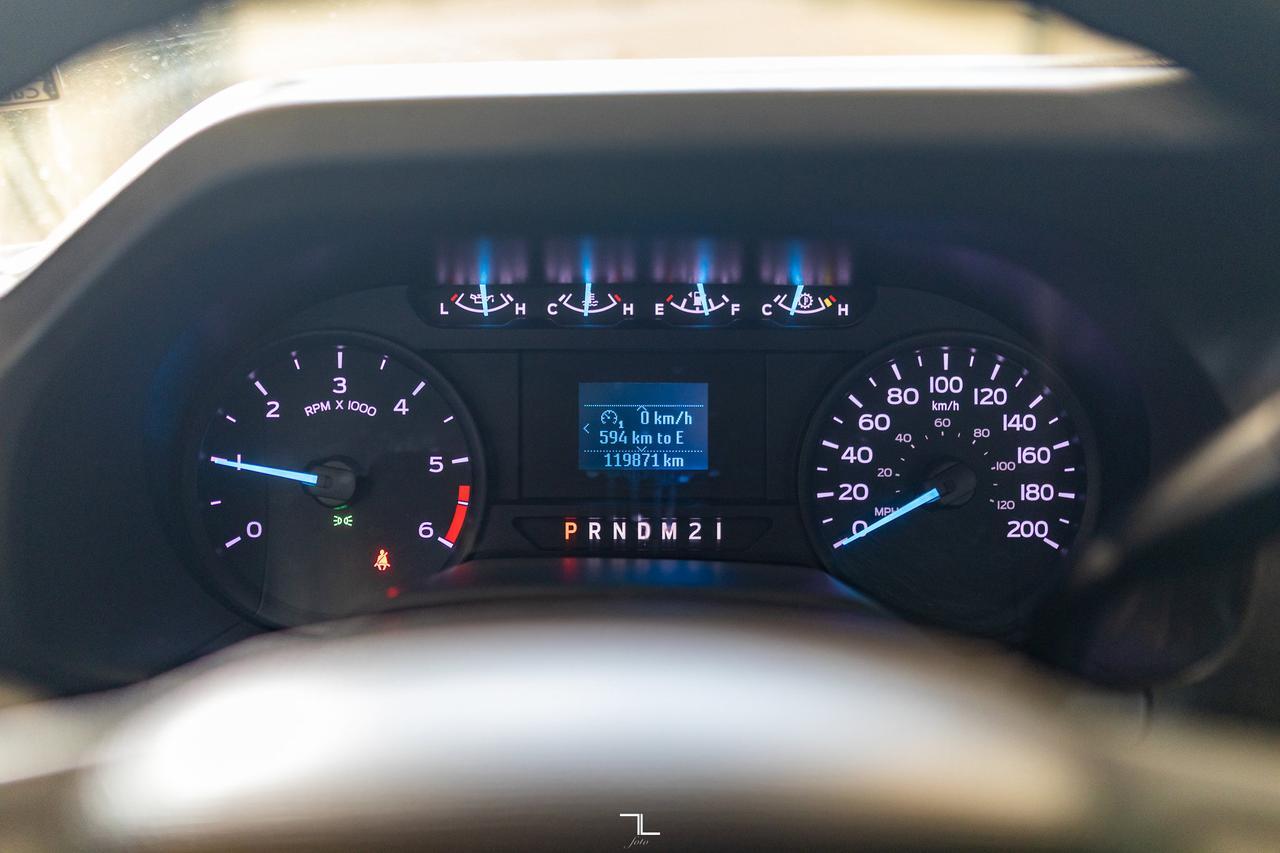 2021 Ford E-450 Cube Van Power Liftgate Red Deer AB