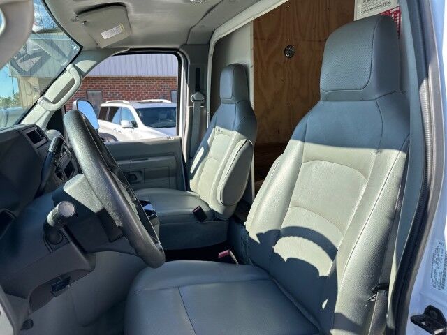 2021 Ford E-450 DRW 15' Box Truck w/ Tuckaway Liftgate Ashland VA