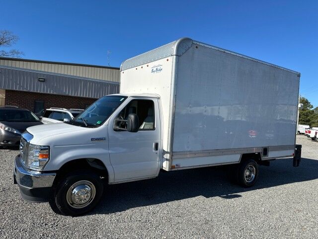 2021 Ford E-450 DRW 15' Box Truck w/ Tuckaway Liftgate