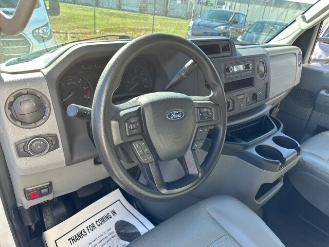 2021 Ford E-450 DRW 15' Box Truck w/ Tuckaway Liftgate Ashland VA